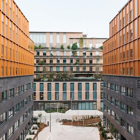 For Students Studying In Barcelona Only - Stunning Spacious Studios And Private Rooms At Pallars Student Accommodation Exteriör bild